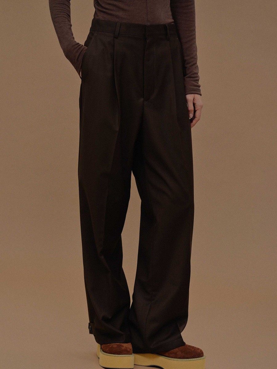 Source Unknown Triangle Pocket Relaxed Trousers, Fondant